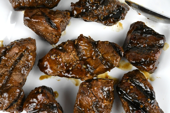 Marinated Tenderloin Tips with Sizzle Sauce - Item # 1251 - Dave's Fresh Marketplace Catering RI